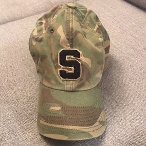 Penn State fitted camo hat.